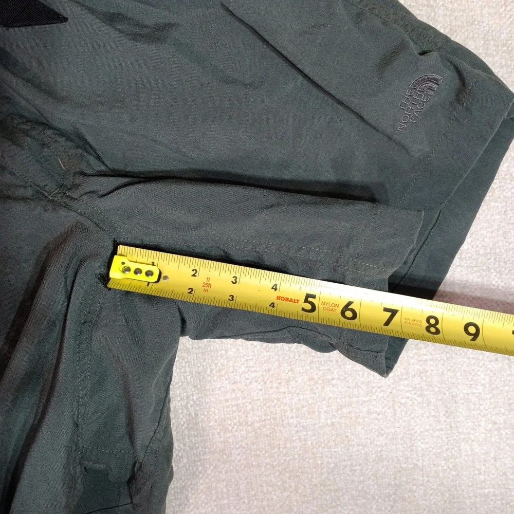 The North Face Men M Hiking Shorts Green Nylon Belted Cargo Pockets Fishing Hike